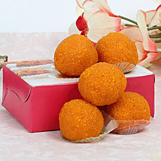 Motichoor laddoo